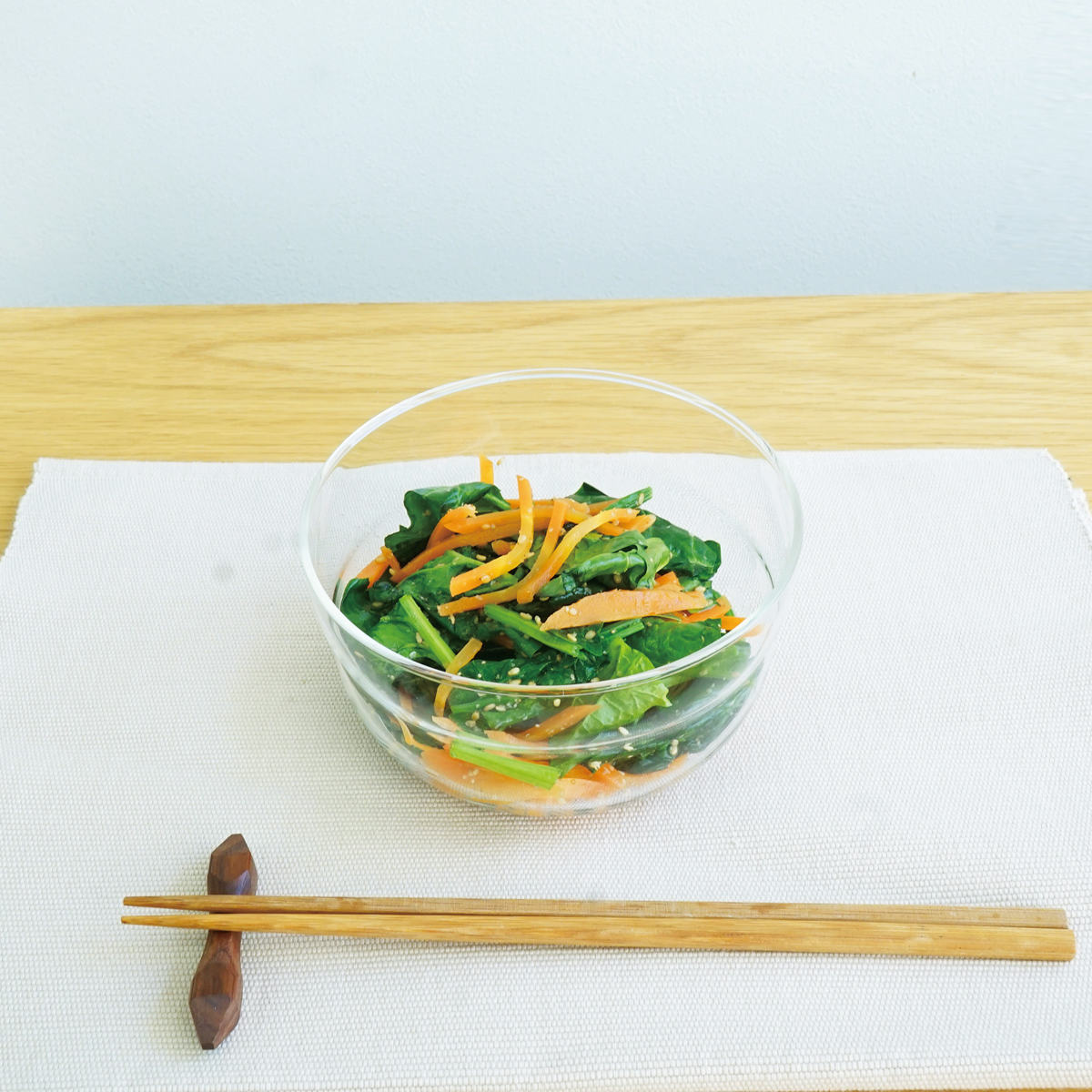 HARIO ハリオ 保存容器 ボウルップ 耐熱ガラス保存ボウル 650 ( ボウル 耐熱ガラス ガラス 電子レンジ対応 食洗機対応 オーブン対応 日本製 耐熱容器 蓋つき 保存 容器 食品保存 ガラス容器 ガラス保存容器 BPAフリー フタ )