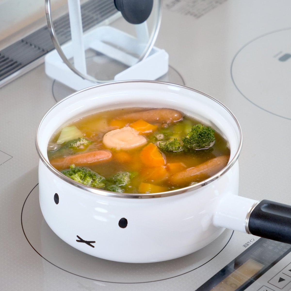 片手鍋 18cm IH対応 富士ホーロー ミッフィーフェイス ( ガス火対応 片手なべ ホーロー鍋 琺瑯鍋 ほうろう鍋 ガラス蓋付き 18センチ 鍋 なべ ガラス蓋 おしゃれ 琺瑯製 HoneyWere ハニーウェア ミッフィー )