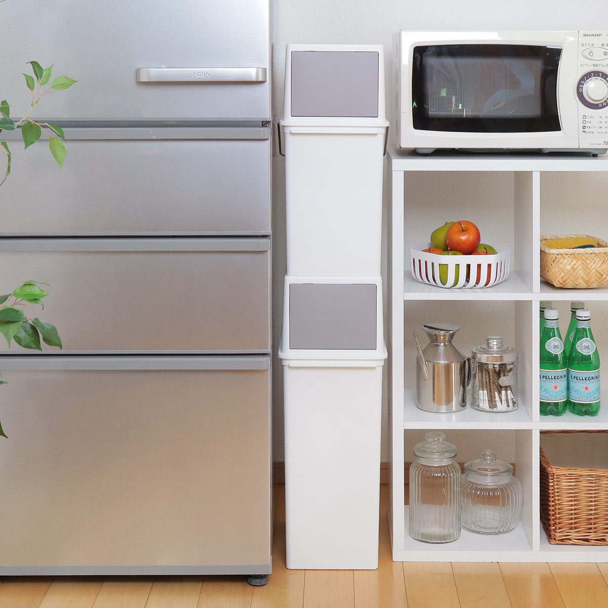 ゴミ箱 25L フロントオープン トラッシュビン 幅23cm ( ごみ箱 25リットル スイング フロント オープン 分別 積み重ねOK ふた付き シンプル ホワイト 棚下OK コンパクト スリム スタッキング 袋が見えにくい おしゃれ ) 【グレー】 グレー