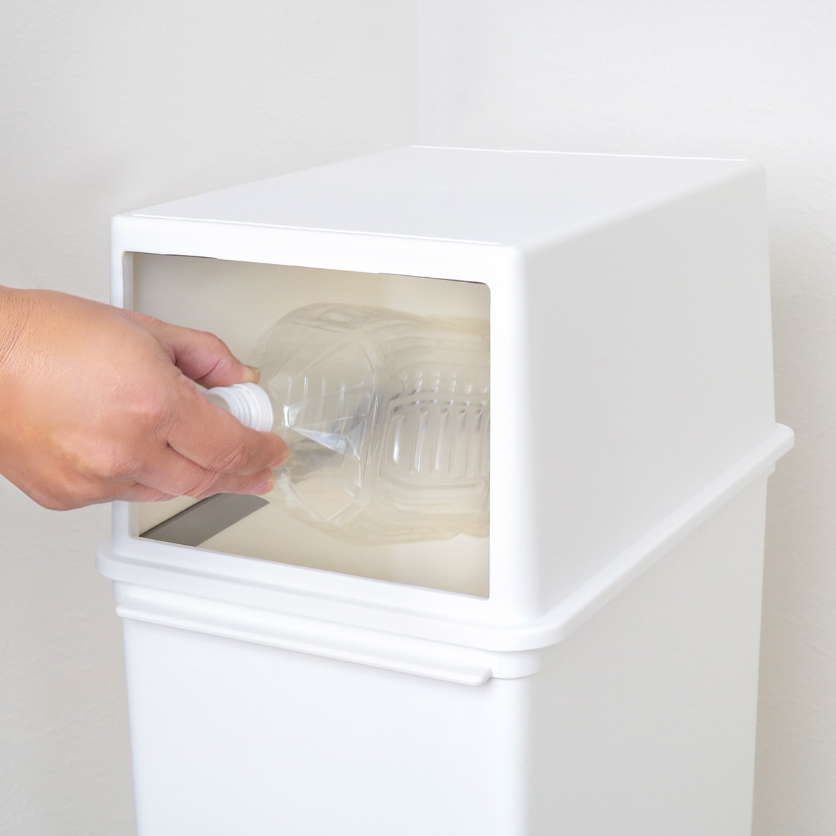 ゴミ箱 25L フロントオープン トラッシュビン 幅23cm ( ごみ箱 25リットル スイング フロント オープン 分別 積み重ねOK ふた付き シンプル ホワイト 棚下OK コンパクト スリム スタッキング 袋が見えにくい おしゃれ ) 【グレー】 グレー