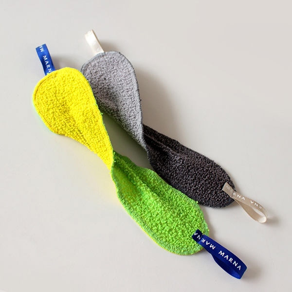 marna マーナ これは使える! 蛇口まわりの水垢落とし W342 ( クロス 蛇口 掃除 水回り 磨き 水垢 タワシ 洗面所 洗面台 キッチン お風呂 水あか 水アカ 汚れ 落とす 清掃 洗浄 洗剤なし 水だけ クリーナー 掃除用品 掃除道具 ) 【グレー】 グレー