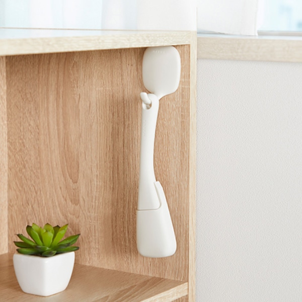 marna マーナ きれいに暮らす。 サッシブラシ W629 ( サッシ 掃除 ブラシ 溝 みぞ 窓 レール 刷毛 窓掃除 シンプル 白 窓そうじ ぶらし はけ カバー付き ヘラ へら 窓サッシ 窓まわり ほうき ミニほうき 箒 ホウキ ホワイト )