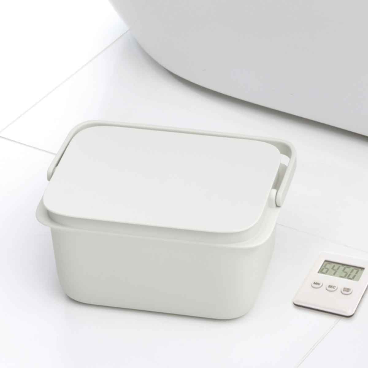 marna マーナ きれいに暮らす。 バケツ W627W ( バケツ 5L ふた付き 角型バケツ ばけつ 蓋付き つけ置き 収納 スクエア シンプル 白 四角 目盛り付き 上靴 靴洗い 洗濯 おしゃれ )