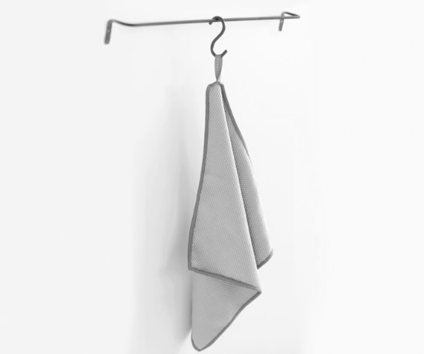 marna マーナ 掃除の達人 ガラス・鏡ピカッとクロス(グレー)W640 ( マイクロファイバー 2枚入り 雑巾 ぞうきん 2枚 ダスター厚手 ふきん 布巾 掃除 シンプル グレー 拭き掃除 窓そうじ 鏡 かがみ 磨き ミラー 鱗 汚れ )