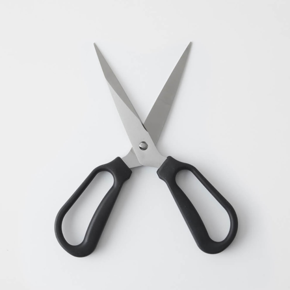 marna マーナ 料理のハサミ K747 ( キッチンバサミ 食洗機対応 キッチンハサミ キッチンはさみ キッチンばさみ 料理バサミ 分解 お手入れ簡単 ギザ刃 はさみ ハサミ 鋏 下ごしらえ用品 調理器具 調理用品 )