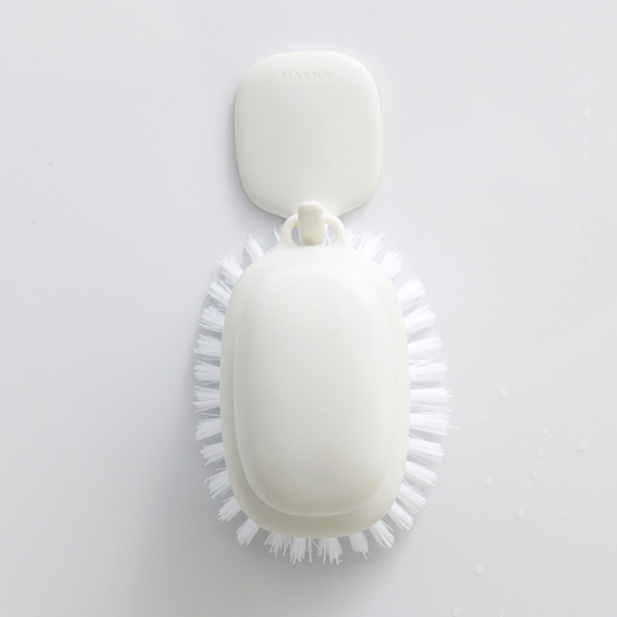 marna マーナ きれいに暮らす。 お風呂のブラシ W601 ( バスブラシ 風呂清掃 バス清掃 掃除 清掃 床 壁 バス用品 掃除用具 タイル お風呂 ブラシ たわし ホワイト 白 ) 【グレー】 グレー