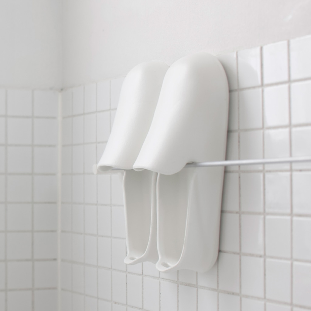 marna マーナ きれいに暮らす。 お風呂のスリッパ W608 ( バスシューズ バスブーツ お風呂 スリッパ サンダル お風呂掃除 掃除道具 掃除 風呂 バス 収納 掛ける 吊る バススリッパ お風呂ブーツ バスサンダル ) 【グレー】 グレー