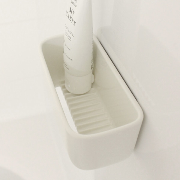 marna マーナ きれいに暮らす。マグネット浴室小物入れ W618 ( 小物入れ 磁石 マグネット 風呂 浴室 収納 壁面 壁 傷つけない 小物収納 バスルーム お風呂 洗面 洗面所 脱衣所 洗濯機 キッチン 冷蔵庫 壁面収納 白 ホワイト )