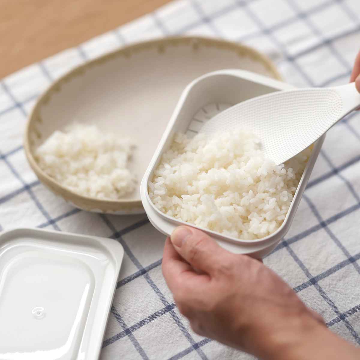 marna マーナ 極 冷凍ごはん容器 大 K783 ( 保存容器 日本製 食洗機対応 電子レンジ対応 冷凍ご飯容器 冷凍保存 大盛り 冷凍 ふっくら お弁当 お米 ごはん ご飯 米 容器 小分け 保存 炊き立てごはん 炊き立てご飯 )