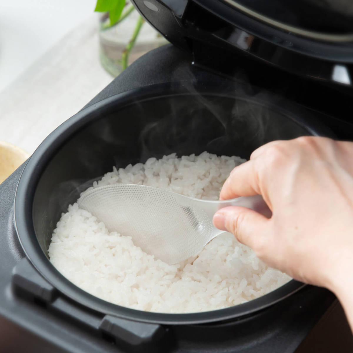 marna マーナ 極しゃもじ プレミアム K674 ( 食洗機対応 しゃもじ シャモジ 杓文字 くっつきにくい つかない エンボス加工 白米 ご飯 先端が浮く 衛生的 クリア 透明 キッチンツール )