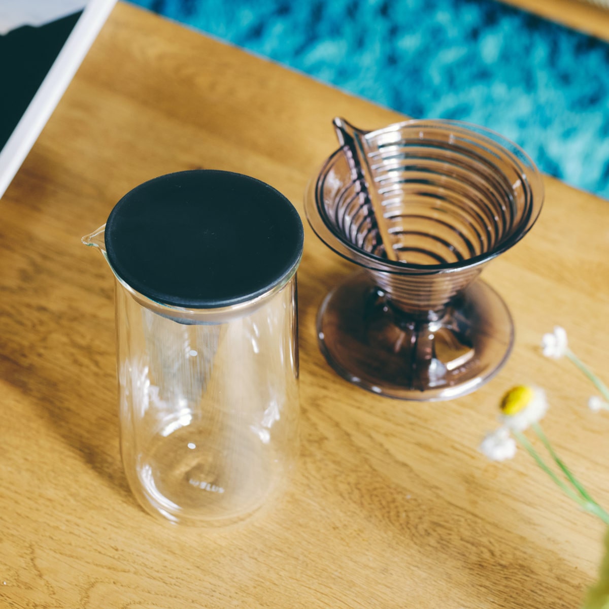 marna マーナ Readyto ダブルウォールカラフェ 530mL K794 ( 冷水筒 530ml 電子レンジ対応 耐熱 ガラス ピッチャー 食洗機対応 蓋付き 保温 保冷 おしゃれ かわいい コーヒーサーバー ティーポット サーバー )