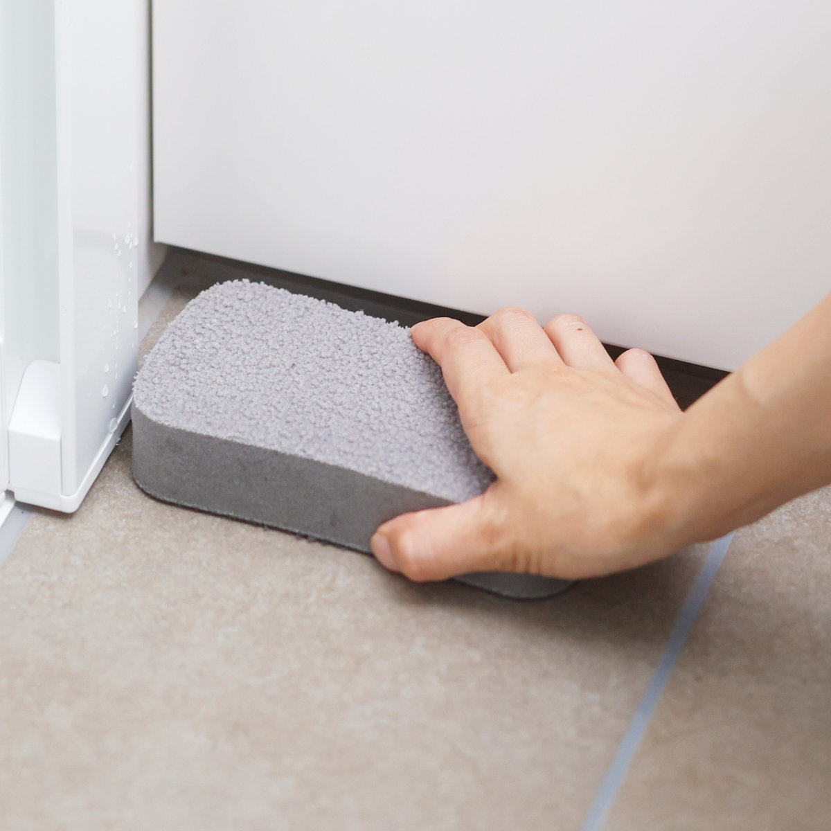 marna マーナ 水ピカ バススポンジ ( お風呂スポンジ 風呂用スポンジ バスタブ スポンジ 日本製 お風呂掃除 浴室掃除 二面 両面 吊り下げ 洗剤不要 水だけ ) 【グリーン】 グリーン