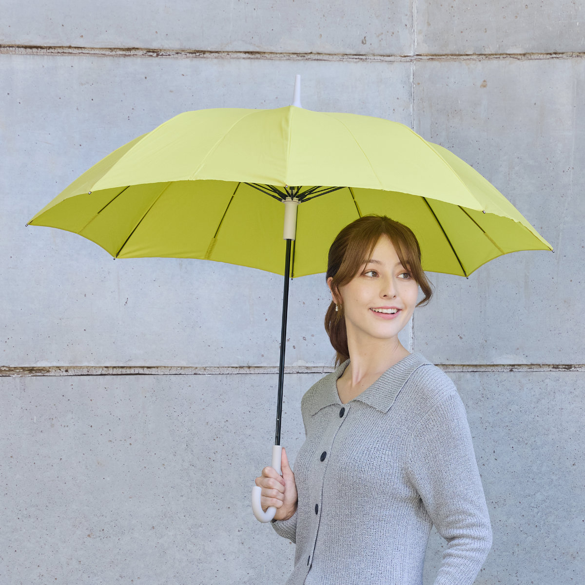 marna マーナ Shupatto アンブレラ 58cm S510B ( 傘 ベルトなしで畳める シュパット レディース メンズ 16本骨 UVカット 晴雨兼用 日傘 雨傘 長傘 車 濡れない 男女兼用 畳まない 軽い 手が濡れない ) 【コバルトブルー】 コバルトブルー