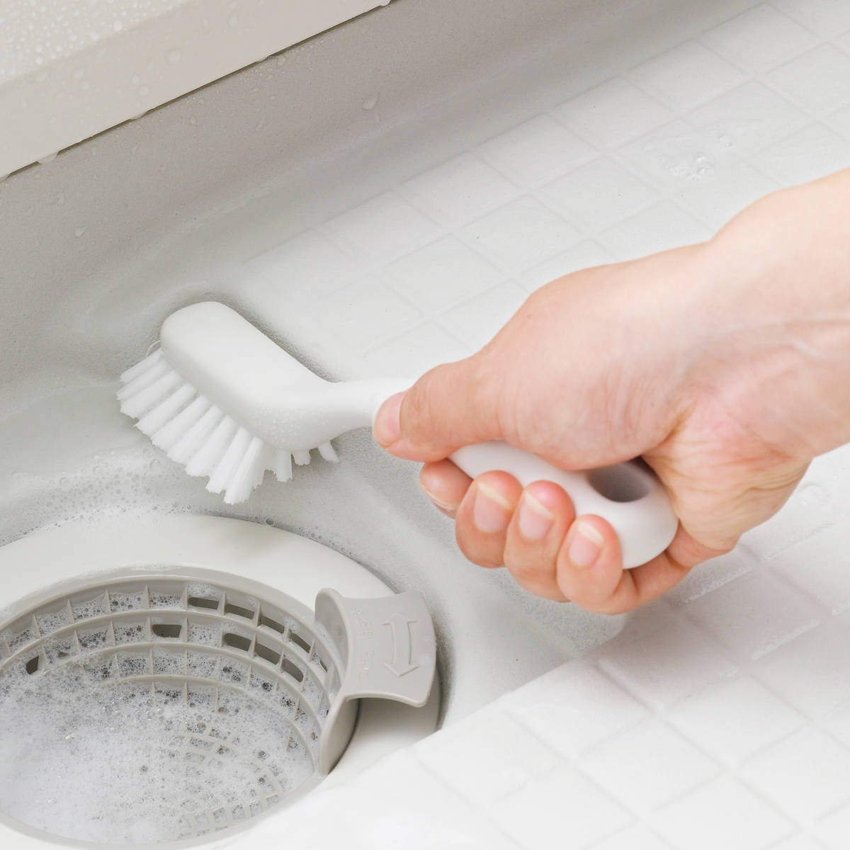 marna マーナ お風呂の掃除 5点セット W671 W672 W674W W675 W677 ( バスブラシ 風呂清掃 バス清掃 掃除 清掃 床 壁 バス用品 掃除用具 タイル お風呂 ブラシ たわし グレー ホワイト ) 【ホワイト】 ホワイト