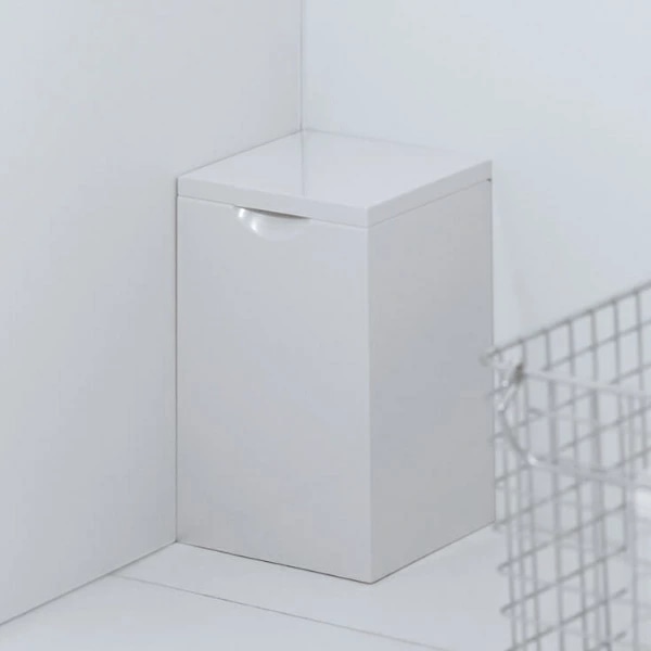 marna マーナ スクエア トイレポット W062W ( ゴミ箱 トイレ トイレ用品 サニタリーポット トイレ用ゴミ箱 ごみ箱 汚物入れ ダストボックス トイレ用 コーナーポット サニタリー ボックス 収納 用品 )
