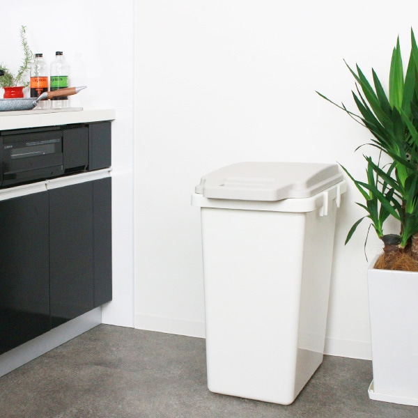 ゴミ箱 70L ワンハンドパッキンペール ( 70L袋対応可 70リットルゴミ袋対応 ごみ箱 防臭 パッキン ロック付き ダストボックス 屋外 連結 ふた付き 大容量 臭い 漏れ にしくい 分別 キッチン 生ゴミ おむつ 介護 ベビー )