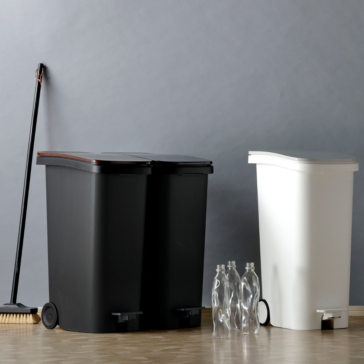 ゴミ箱 31L スムース ペタル ダストボックス ( ごみ箱 31リットル ペダル式 キャスター 付き シンプル スリム おしゃれ 袋止め付き 袋が見えにくい キッチン ホワイト ブラック メタル ウッド 木目 ) 【ウッド】 ウッド