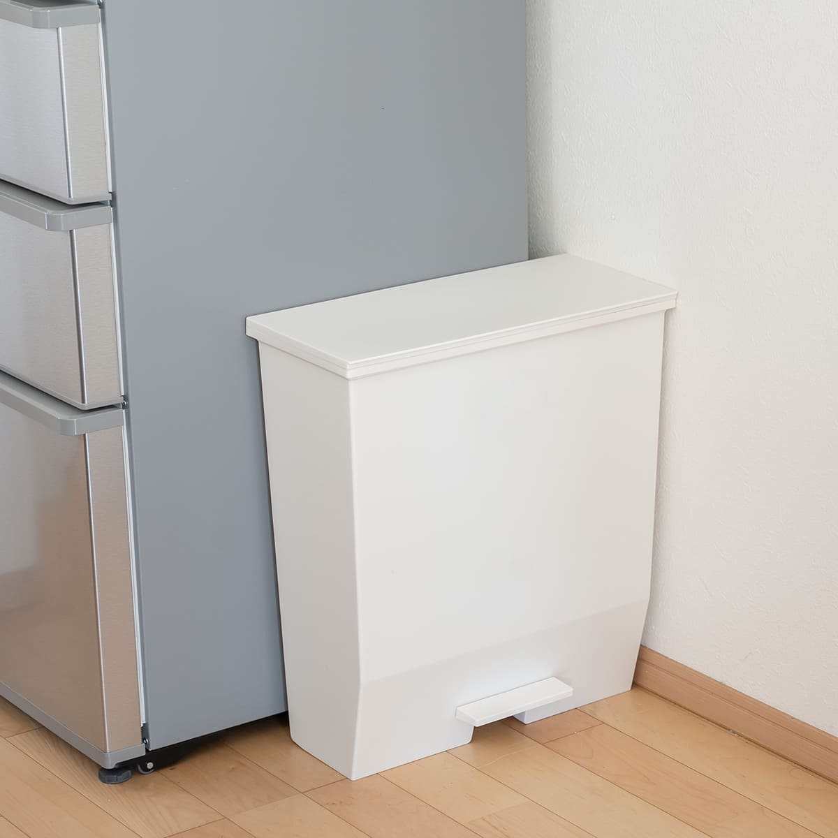 ゴミ箱 45L 同色2個セット SOLOW ソロウ ペダルオープンワイド ( ごみ箱 45リットル ペダル式 ふた付き 棚下 奥行23 カウンター下 分別 スリム キッチン 角型 ワイド シンプル おしゃれ ) 【ブラック】 ブラック