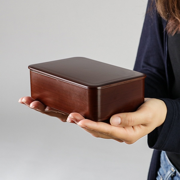 お弁当箱 1段 600ml 木目塗 栃木目 HAKOYA ( 弁当箱 ランチボックス レンジ対応 食洗機対応 日本製 大人 一段 お弁当 弁当 レンジOK 食洗機OK 中子付き ランチバンド付き シンプル )