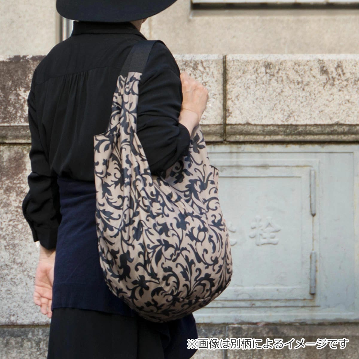 reisenthel エコバッグ 大容量 MINI MAXI LADYSHOPPER 18L ( reisenthel エコバッグ マイバッグ ポケット付き 撥水加工 大容量 折りたたみ マチ付き マチ広 お買い物バッグ ショルダー コンパクト 肩掛け 折り畳み ) 【PAISLEYRUBY】 PAISLEYRUBY