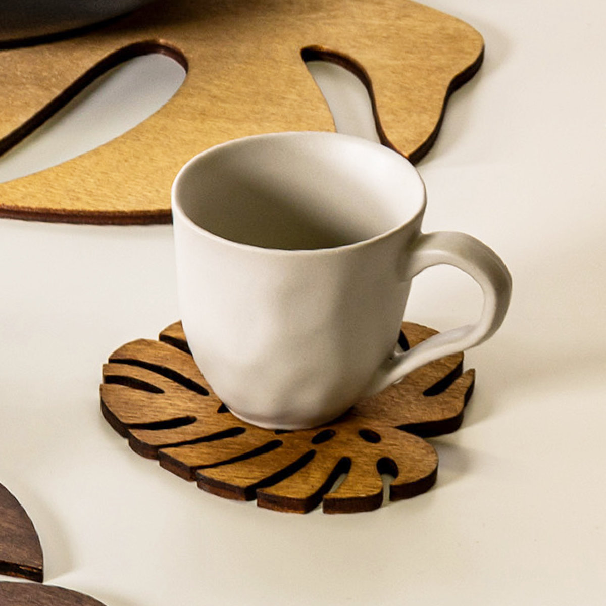 コースター 木製 ZICZAC BIRCH Coaster Monstera ( ジックザック 木製コースター ウッドコースター グラスマット コップ受け 天然木 木 バーチ材 モンステラ ナチュラル インテリア ) 【WENGE】 WENGE