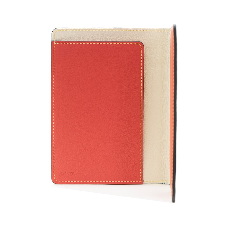 ピーナッツ パスポートスリーブ フライング エース アイボリー/レッド アイボリー/レッド