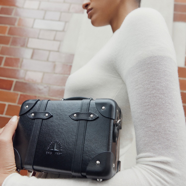 センテナリー マイクロケース ブラック