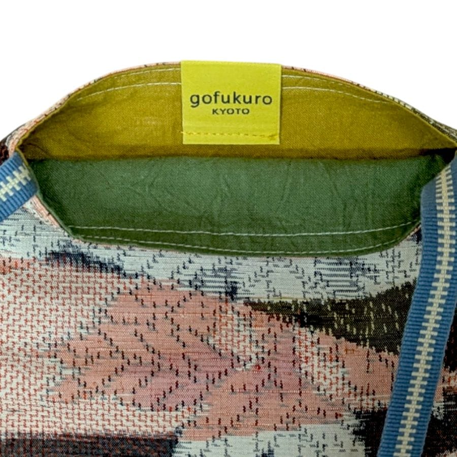 バッグの裏地のカラー