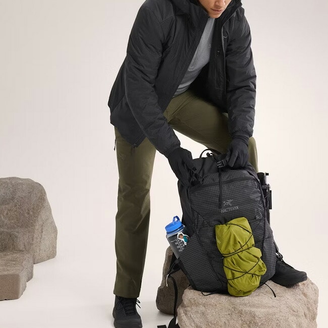 ARC'TERYX アークテリクス アトムSVフーディ メンズ オリーブモス S