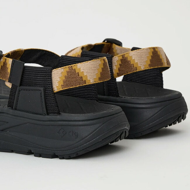 White Mountaineering