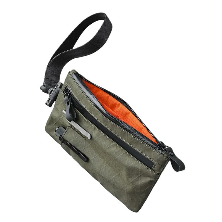 [ALPAKA]ZIP CLUTCH ダークグリーン