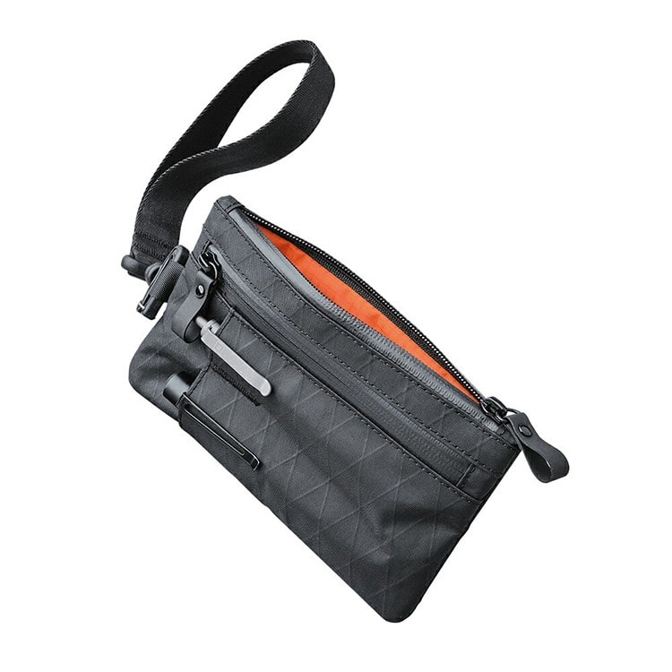 [ALPAKA]ZIP CLUTCH ブラック