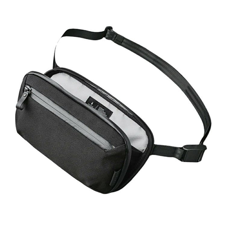 [ALPAKA]ELEMENTS TECH CASE MINI AXOFLUX ブラック