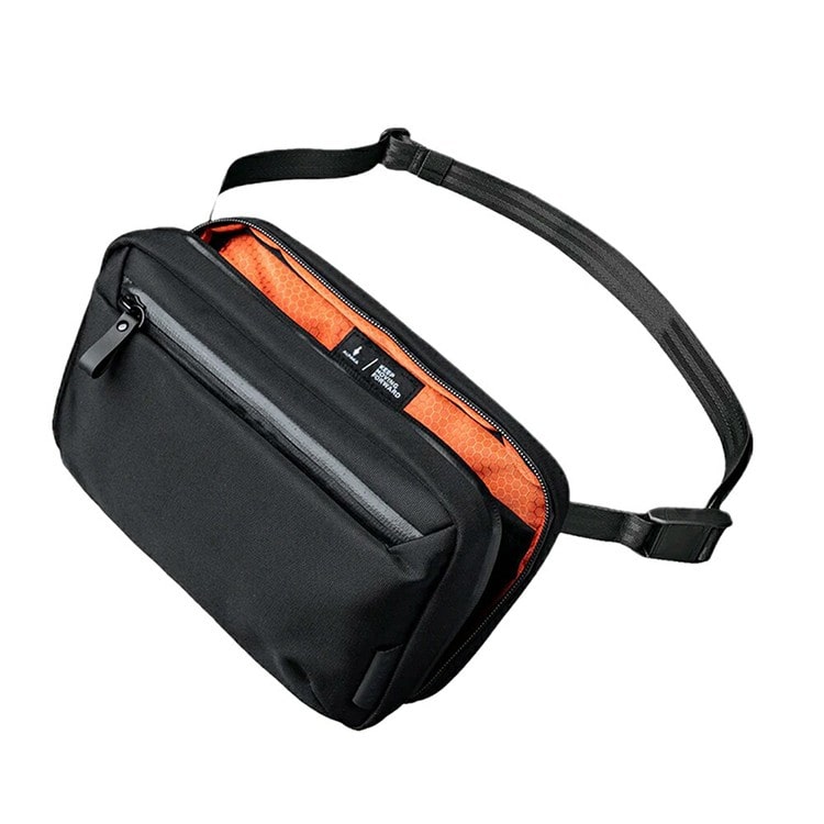 [ALPAKA]ELEMENTS TECHCASE BALLISTIC V1 ブラック