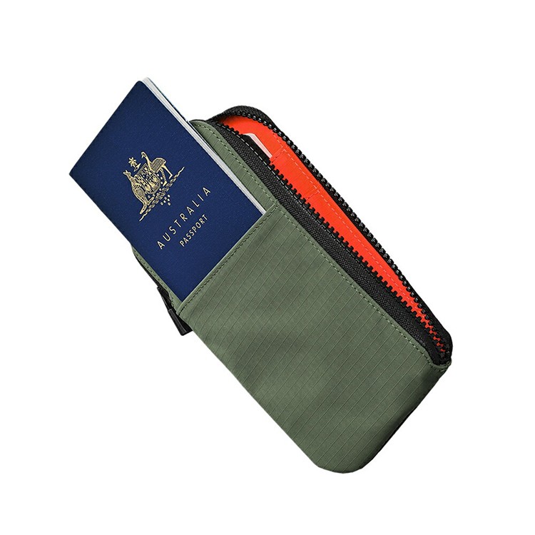 [ALPAKA]ZIP TRAVEL WALLET グリーン