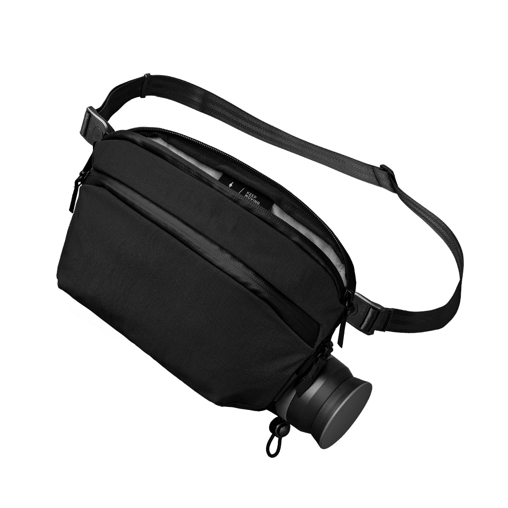 [ALPAKA]FLIGHT SLING PRO(2.5L) ブラック N