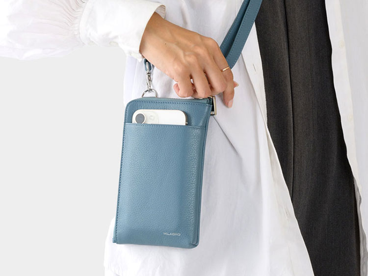 MILAGRO シュリンクレザー・携帯ウォレット・トープ トープ