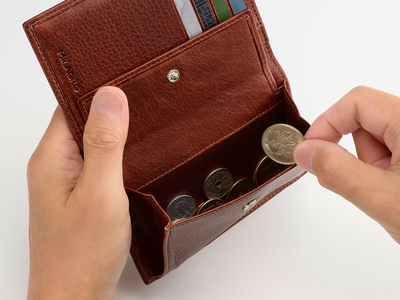 MILAGRO 牛革ソフトミリング・縦型コンパクト2つ折り財布・ダークブラウン ダークブラウン