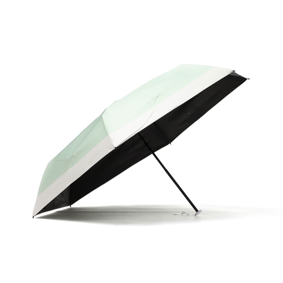 ライトグリーン