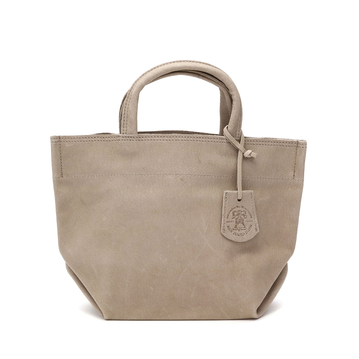 ピンクベージュ