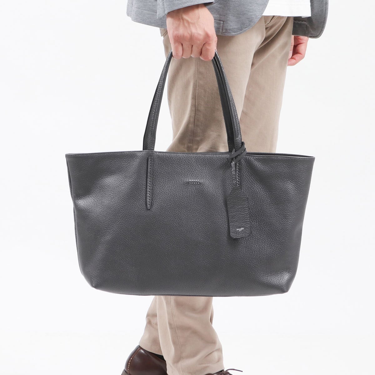 ダークグレーxブラック