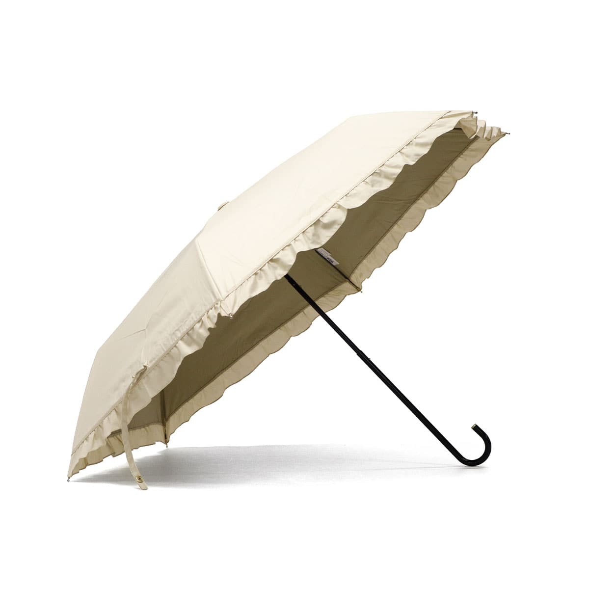 ベージュ×ベージュ