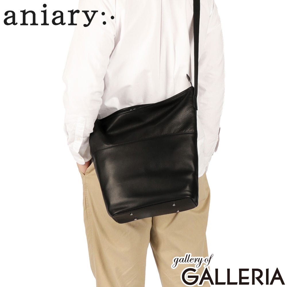 aniary アニアリ ショルダーバッグ 革 斜めがけ 軽い 本革 底鋲 日本製 Reality Leather Shoulder 28-03004