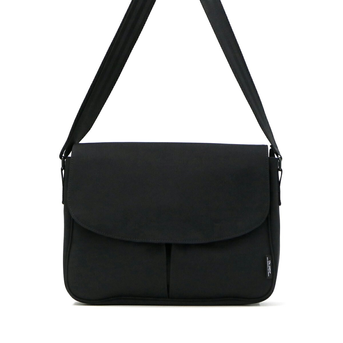 アンクール ショルダーバッグ Un coeur バッグ TORO2 斜めがけバッグ 小さめ メンズ レディース B5 タブレット収納撥水 K900013