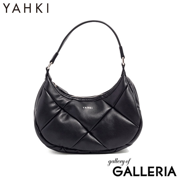 ヤーキ ハンドバッグ レディース 小さめ YAHKI バッグ 軽量 軽い ブランド コンパクト ミニ 上品 大人 おしゃれ かわいい シンプル キルティング ハーフムーン フェイクレザー FAKE LEATHER HAND BAG YH-745