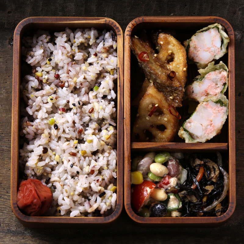 【送料無料】三十雑穀 (黒) 1kg 国産 雑穀米 もち麦 国産 大麦 丁寧な暮らし【宅配便】タマチャンショップ 三十雑穀 (黒)