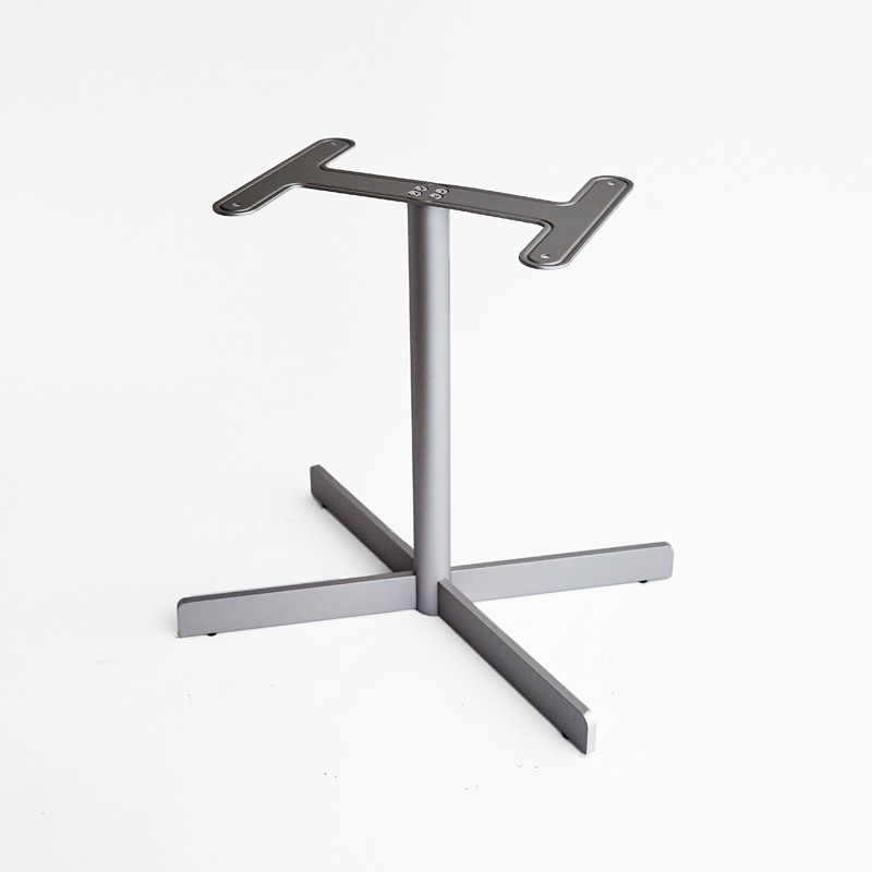 Decon M Stand