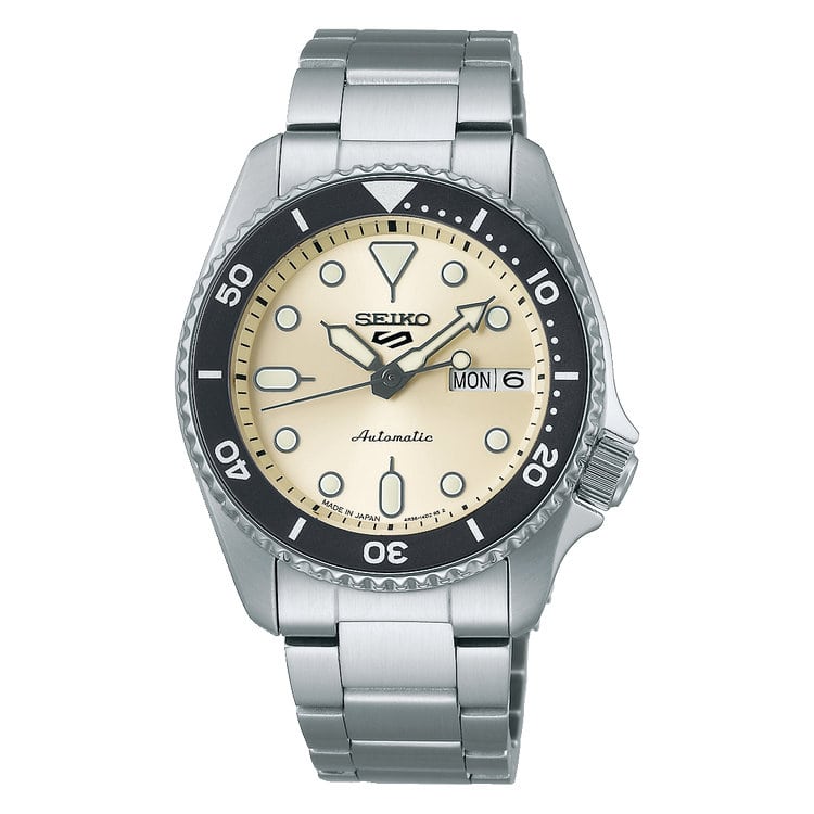 SEIKO セイコー 5スポーツ 腕時計 SBSA227